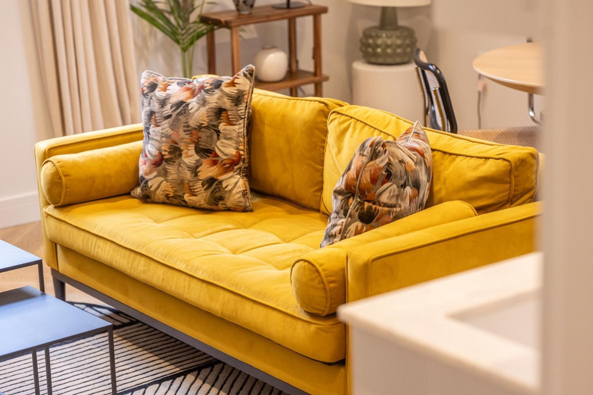 Apartament Modern, Stylish Newly Refurbished 2nd Floor In Fitzrovia *