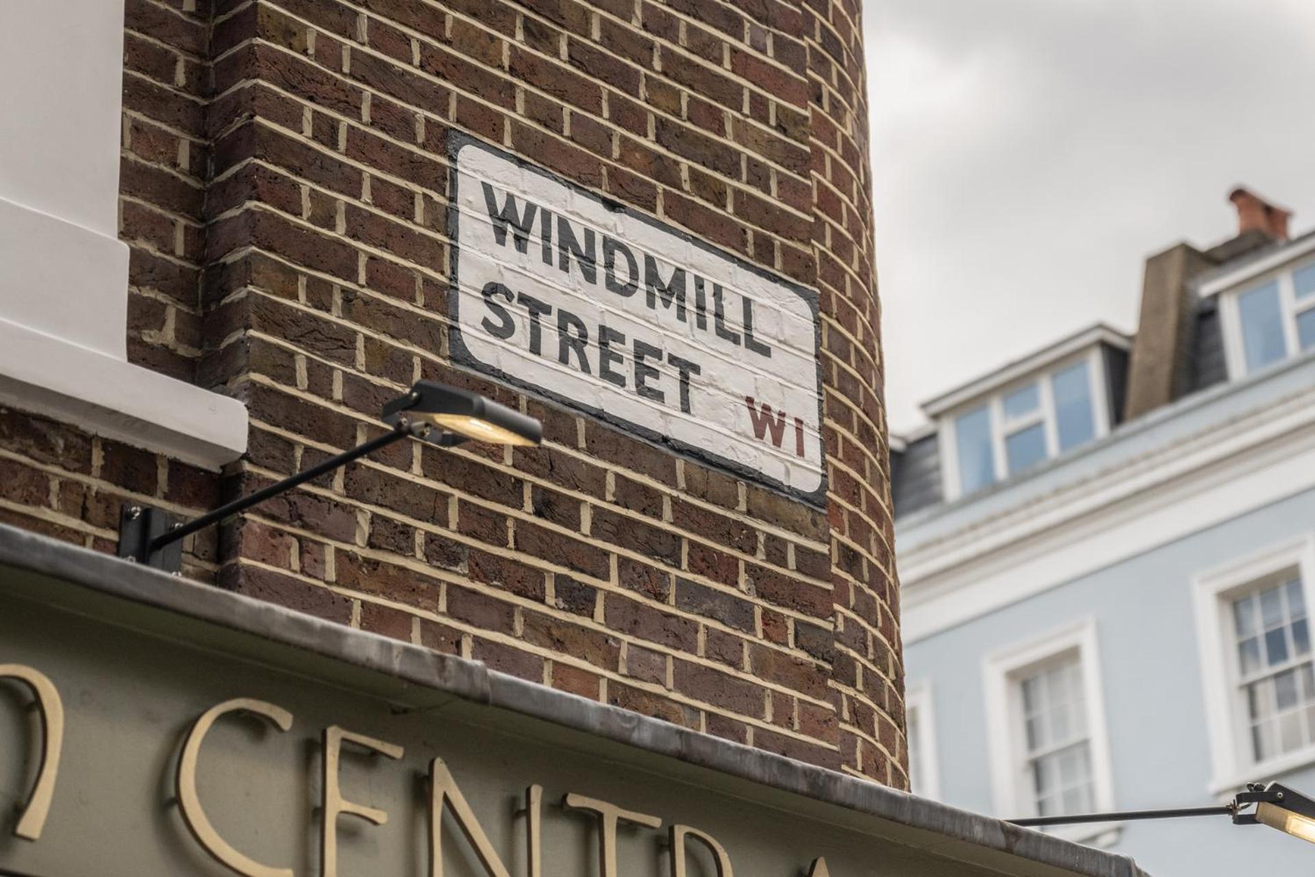 Apartament Modern, Stylish Newly Refurbished 2nd Floor In Fitzrovia Londra